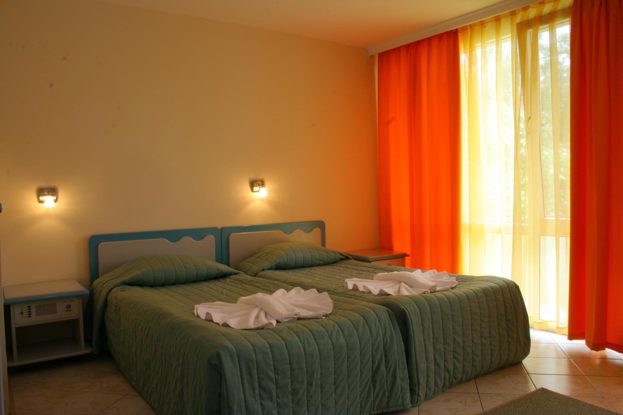 Hotel Iskar & Aquapark サニービーチ エクステリア 写真